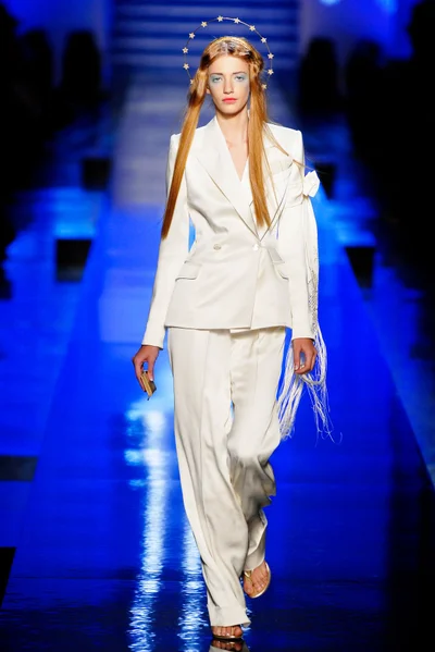 Look 1